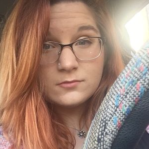 Meet your Posher, Alexandra